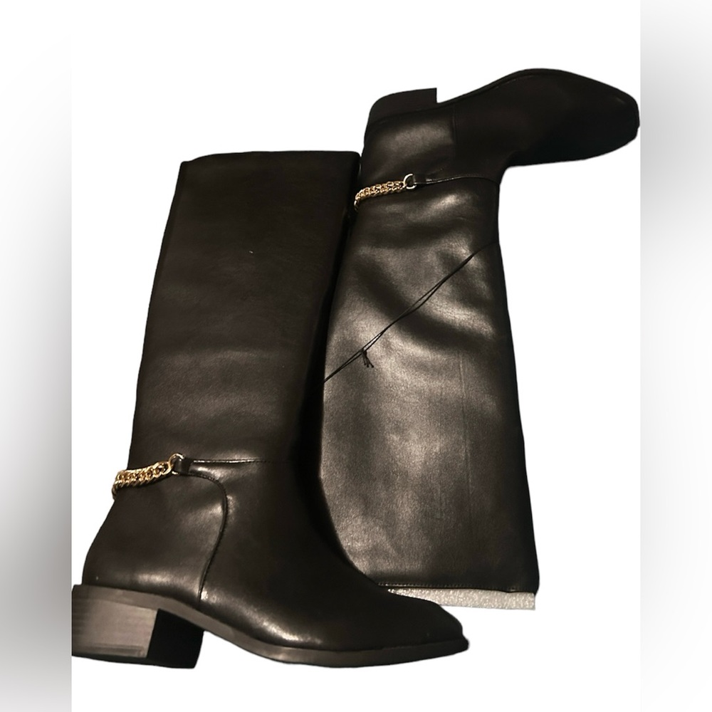 Express Chain Riding Boots - Picture 3 of 10